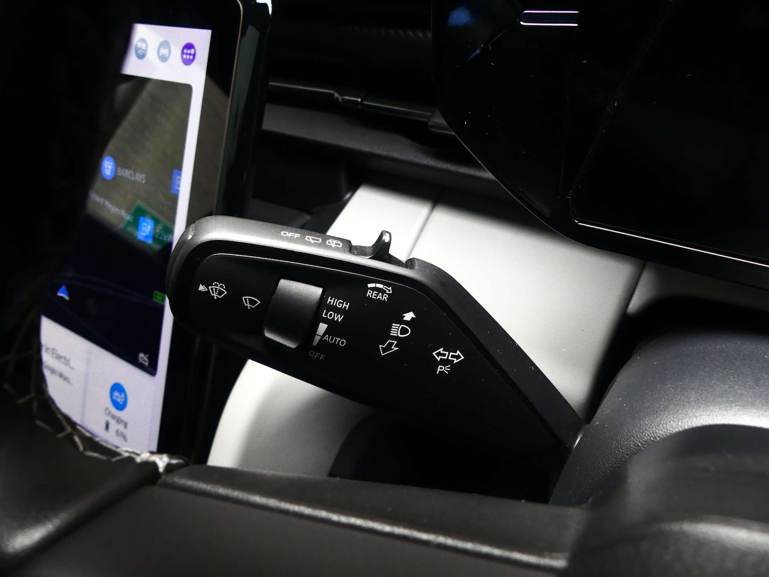 Used Ford Explorer 2024 for sale - 77240435: Photo 83