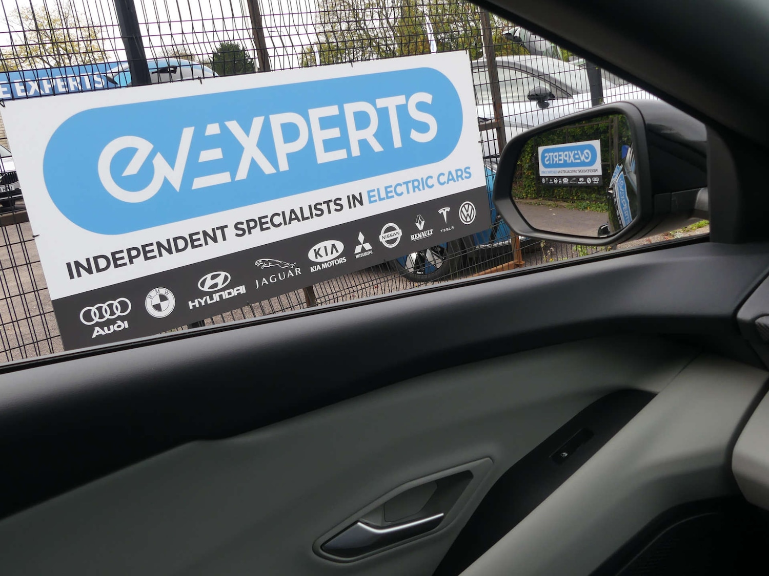 Used Ford Explorer 2024 for sale - 77240435: Photo 9