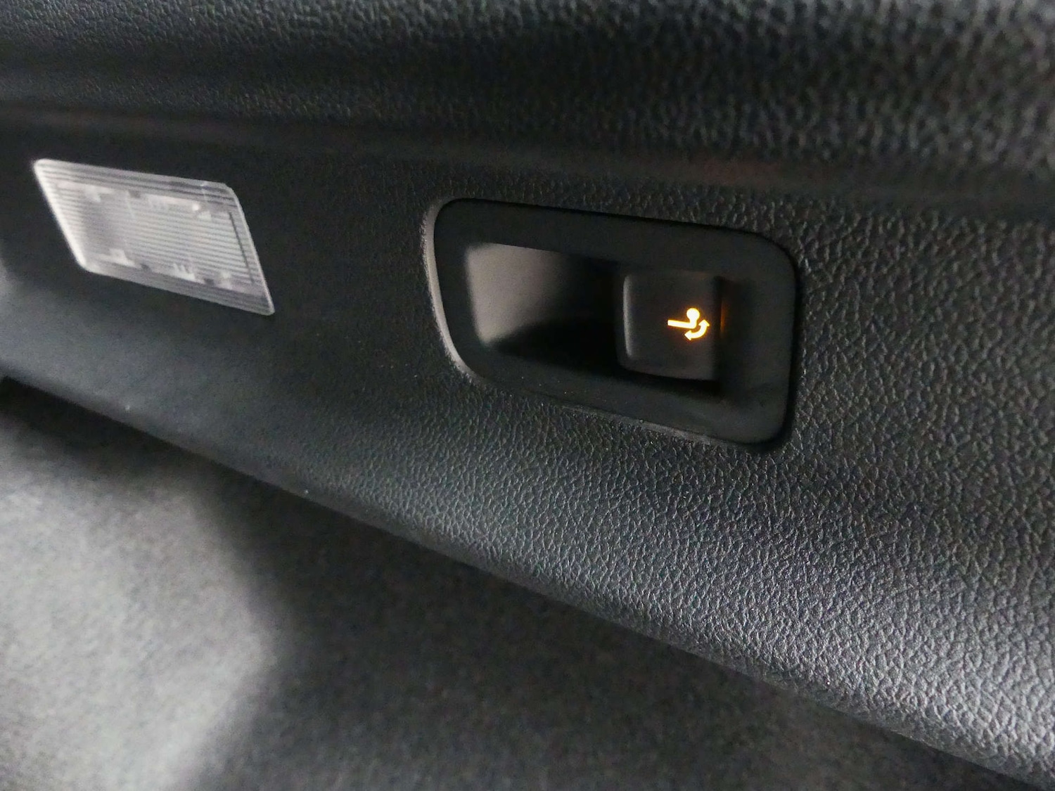 Used Ford Explorer 2024 for sale - 77240435: Photo 98