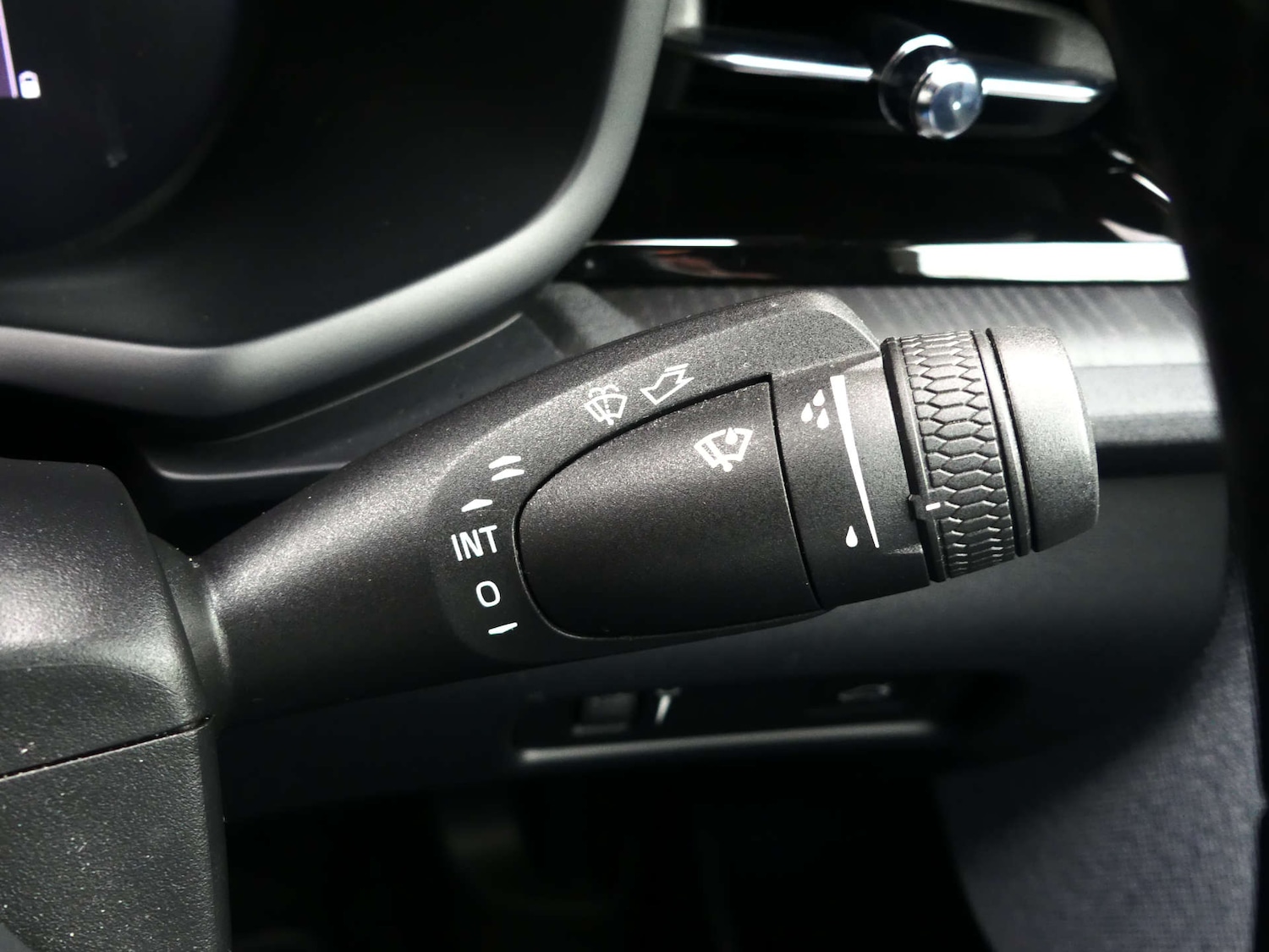 Used Polestar Polestar 2 2021 for sale - 78083550: Photo 75