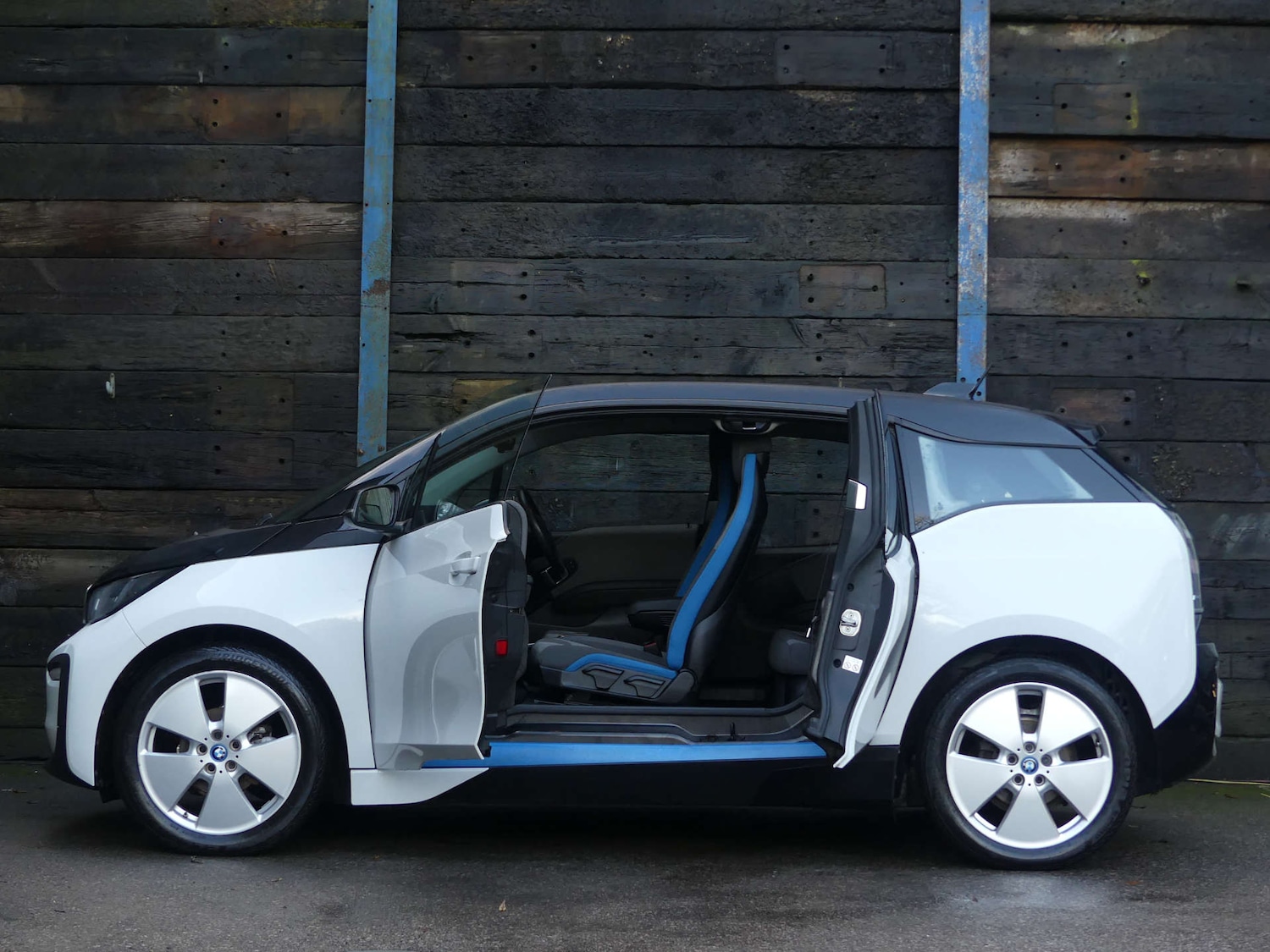 Used BMW i3 2017 for sale - 77022406: Photo 30