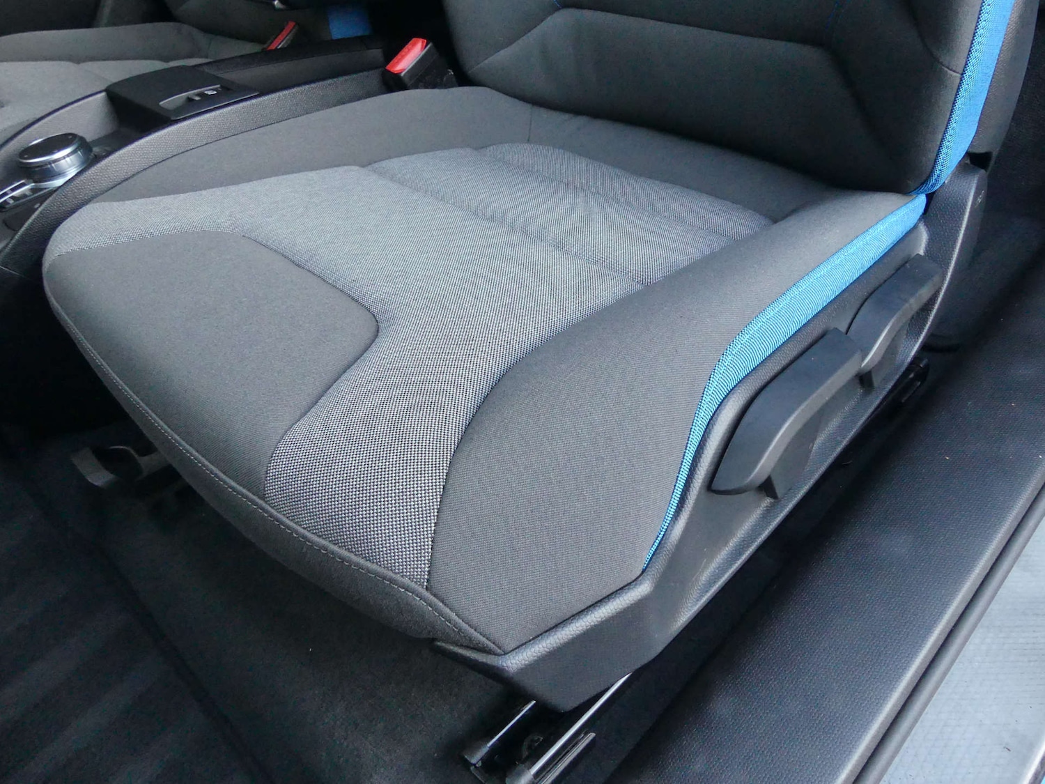 Used BMW i3 2017 for sale - 77022406: Photo 38