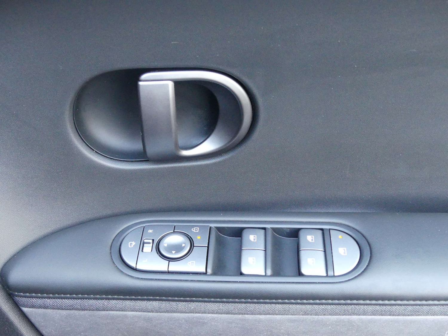 Used Hyundai IONIQ 5 2024 for sale - 77168080: Photo 85