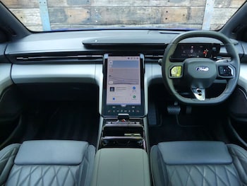 Used Ford Capri 2024 for sale - 79081934: Photo