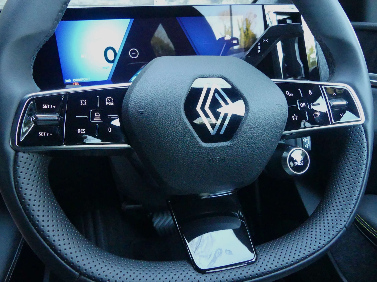 Used Renault Scenic 2024 for sale - 77094977: Photo 30