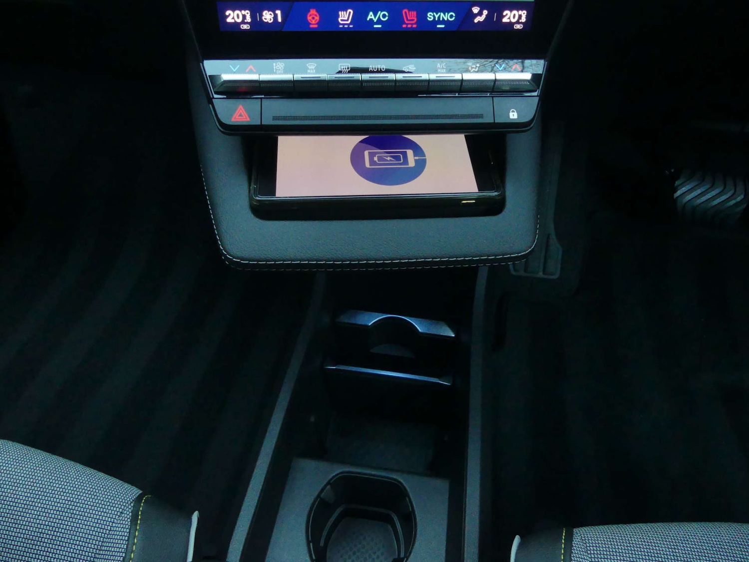 Used Renault Scenic 2024 for sale - 77094977: Photo 59