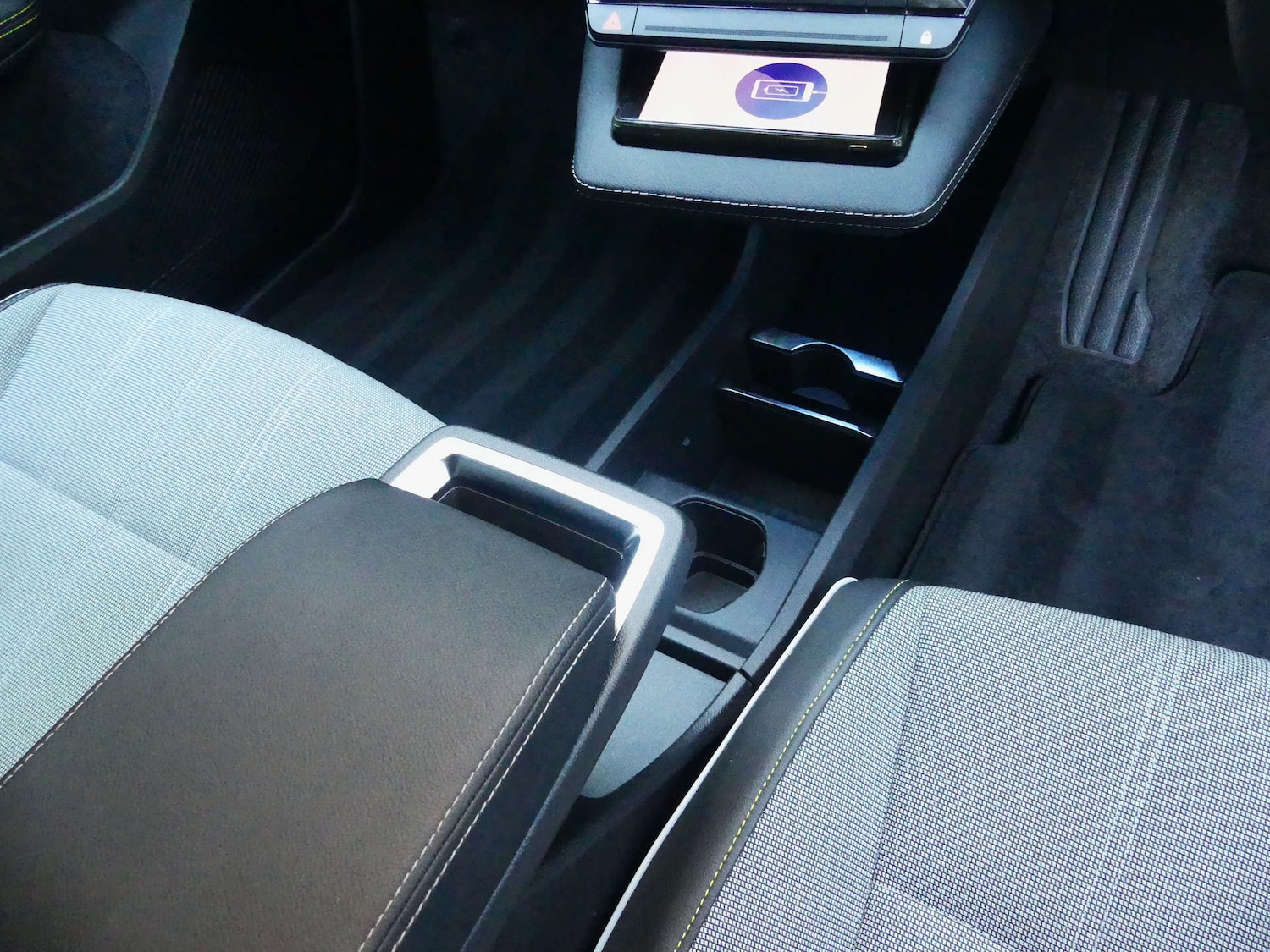 Used Renault Scenic 2024 for sale - 77094977: Photo 9