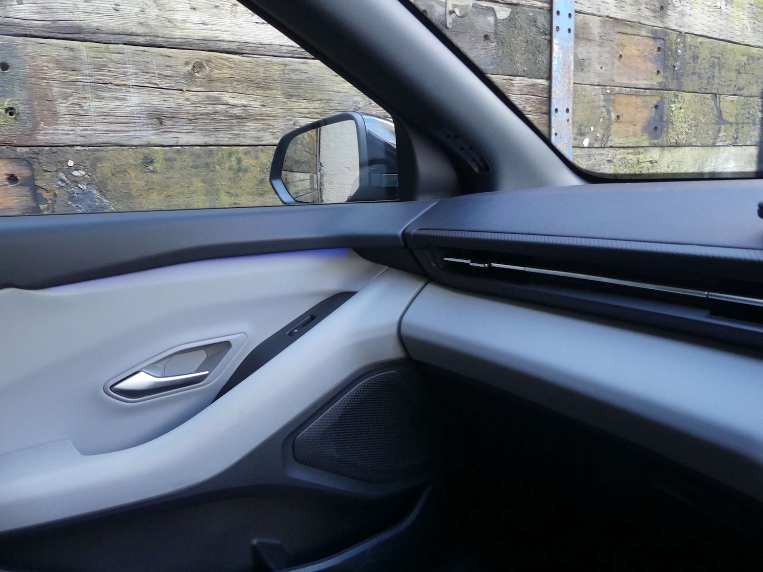 Used Ford Explorer 2025 for sale - 78031017: Photo 10