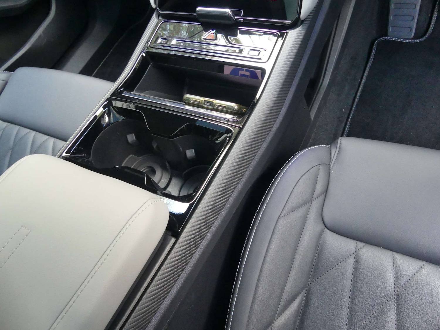 Used Ford Explorer 2025 for sale - 78031017: Photo 11