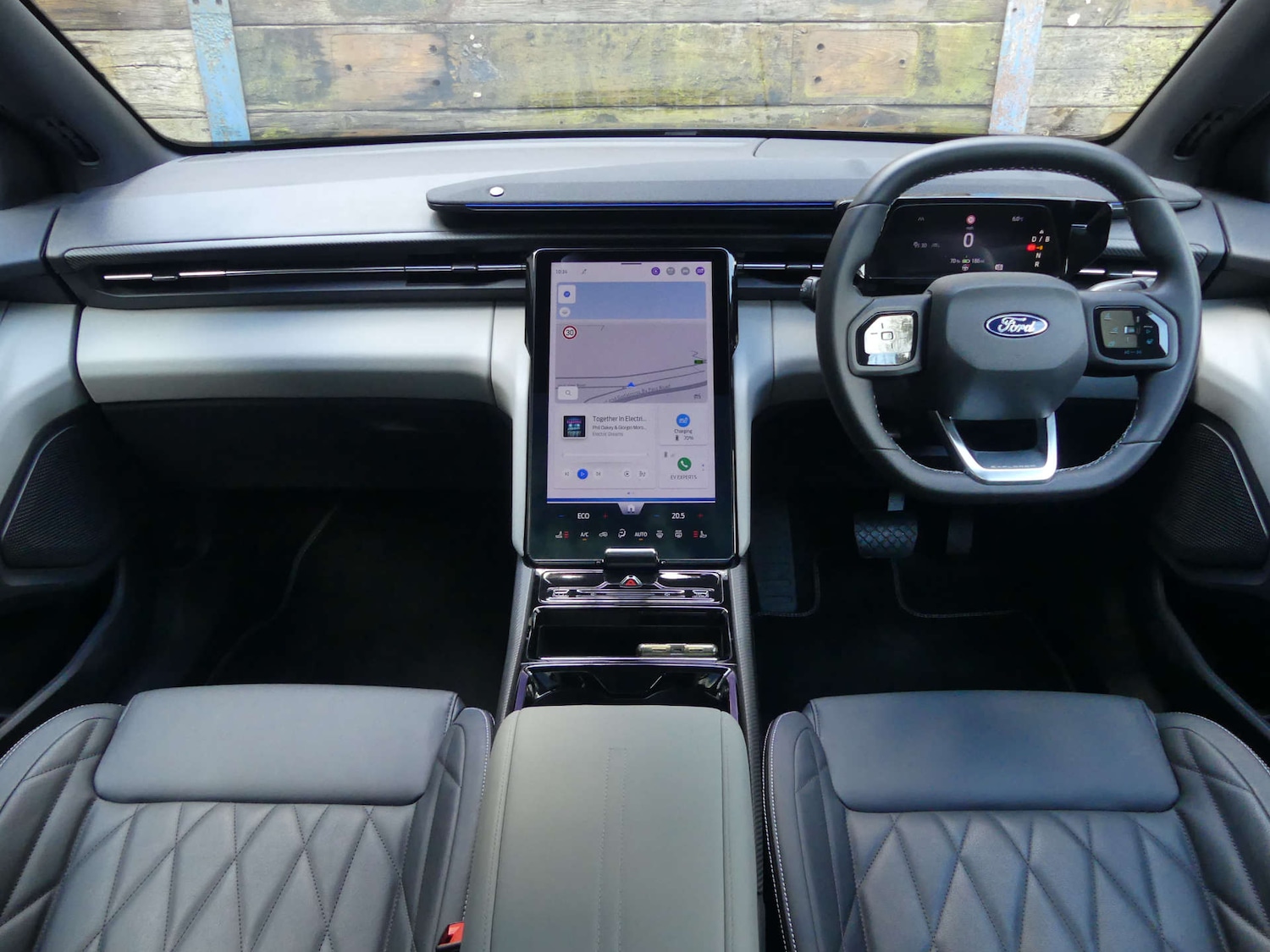 Used Ford Explorer 2025 for sale - 78031017: Photo 2