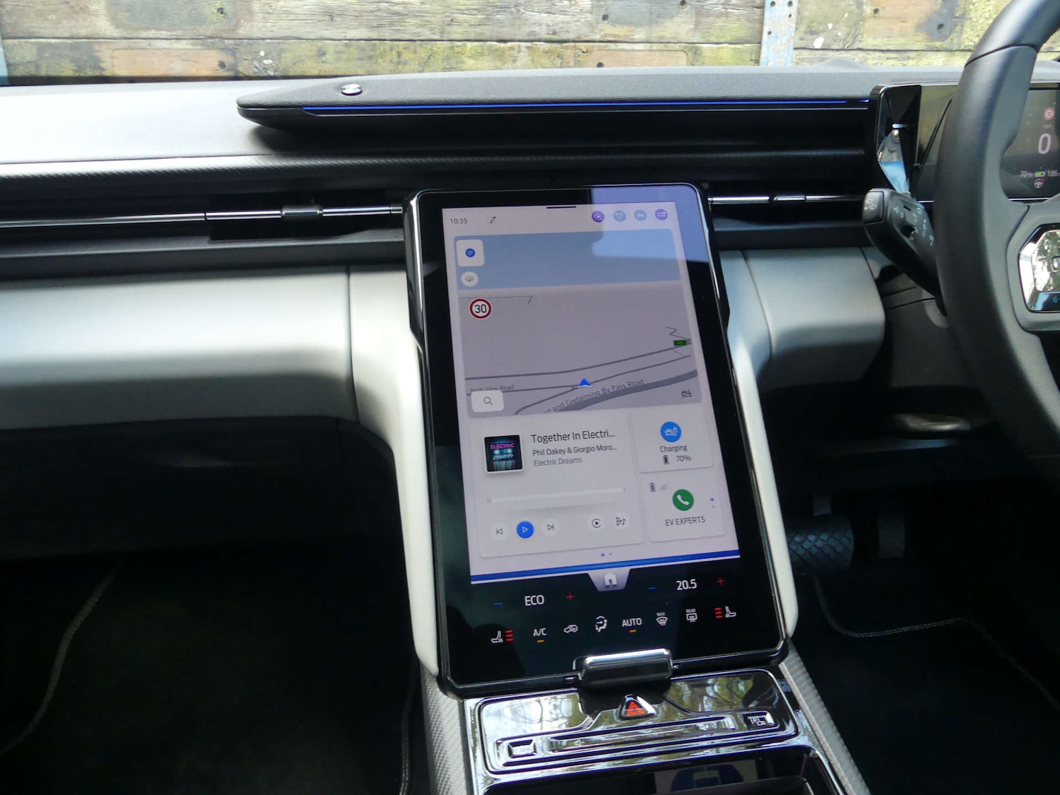 Used Ford Explorer 2025 for sale - 78031017: Photo 32