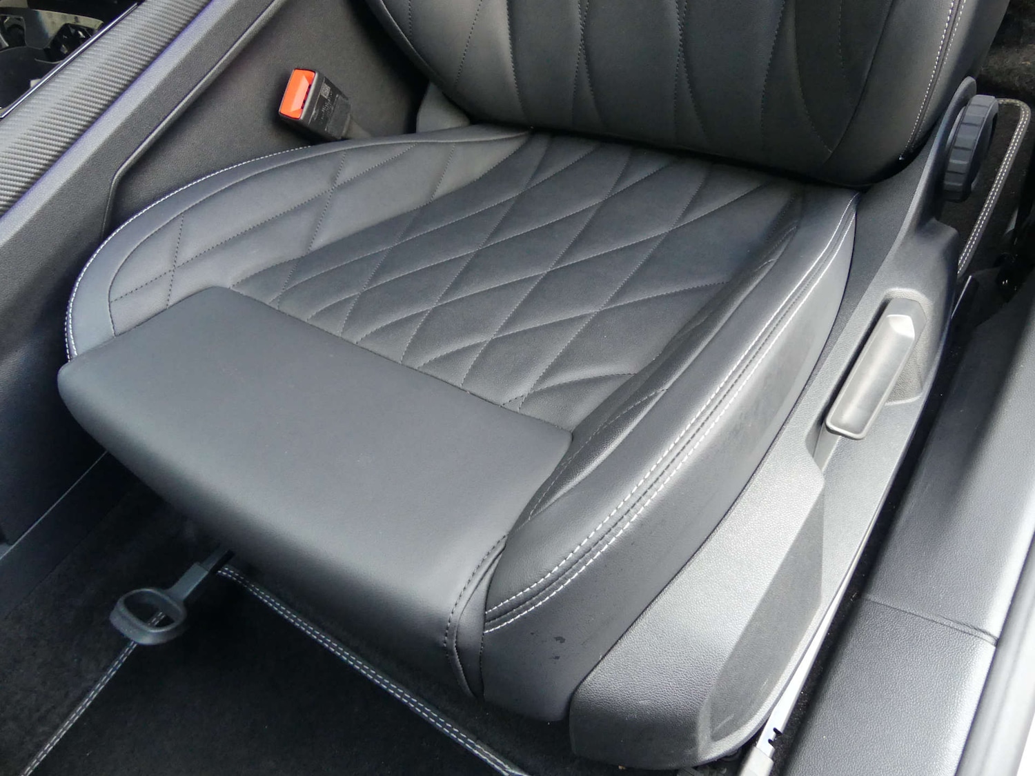 Used Ford Explorer 2025 for sale - 78031017: Photo 37