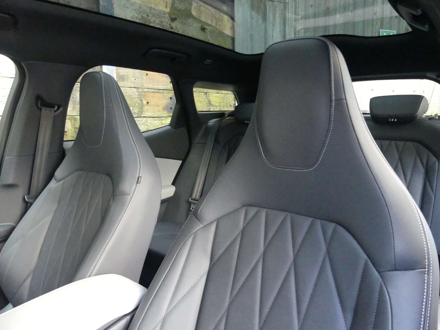 Used Ford Explorer 2025 for sale - 78031017: Photo 38