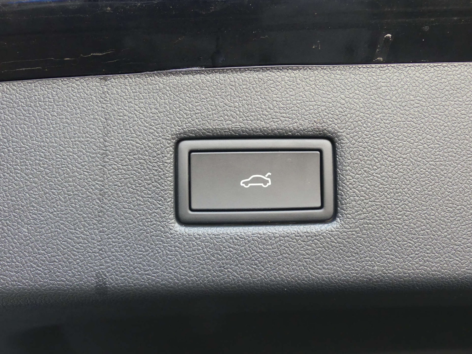 Used Ford Explorer 2025 for sale - 78031017: Photo 84