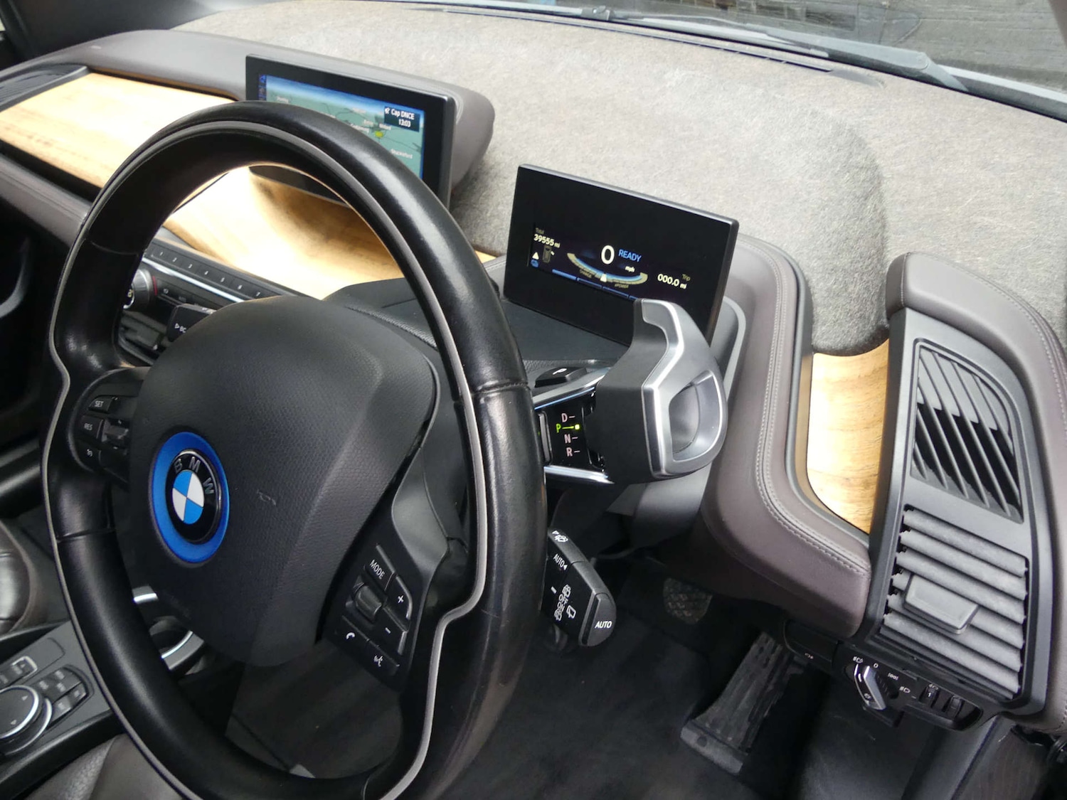 Used BMW i3 2015 for sale - 77241512: Photo 19