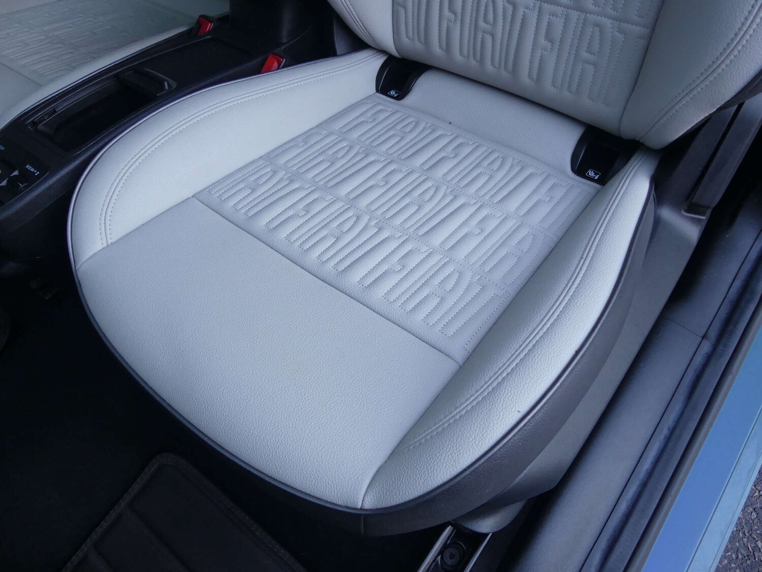 Used Fiat 500 2021 for sale - 77022608: Photo 36