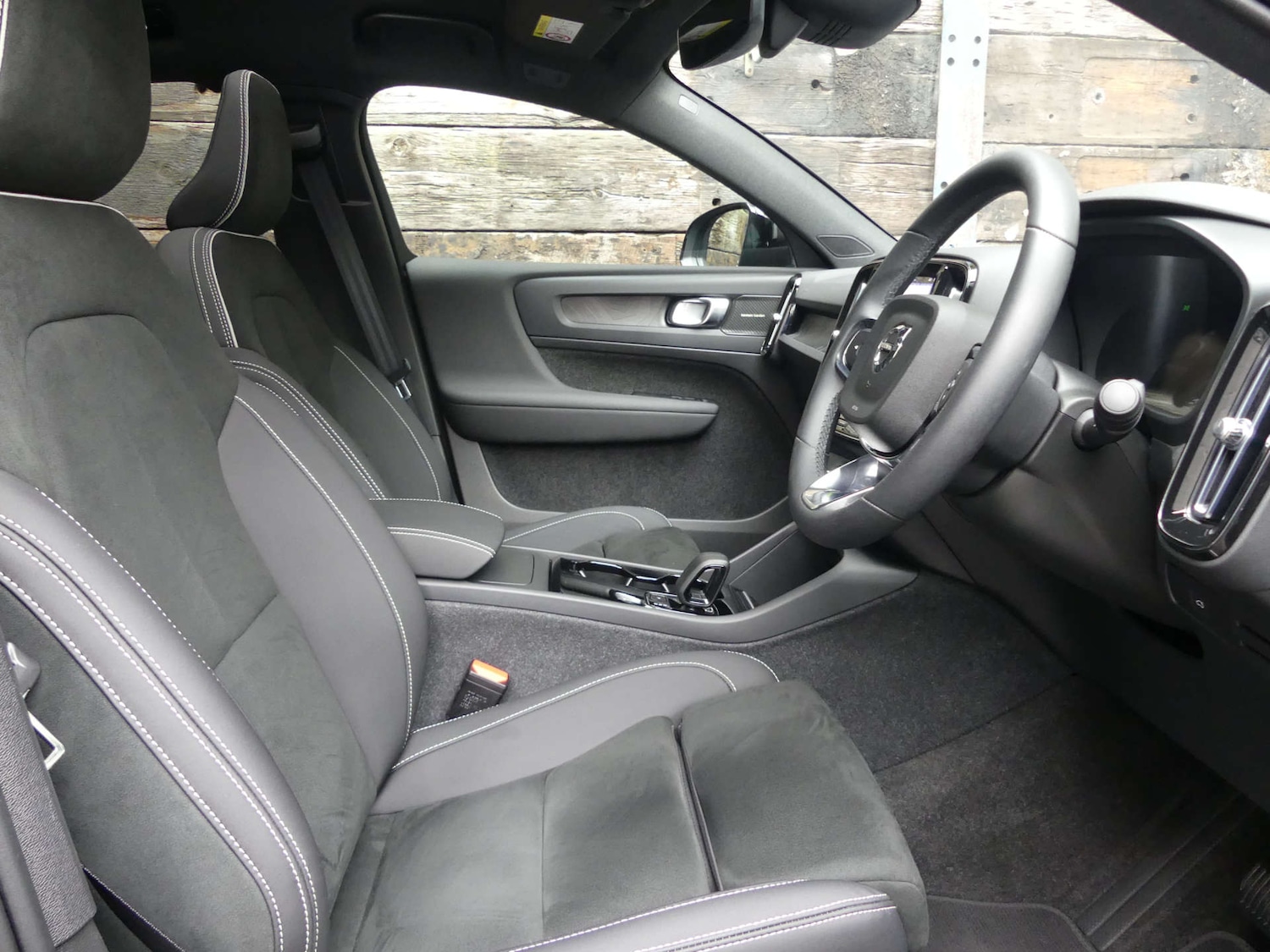 Used Volvo C40 2023 for sale - 76148239: Photo 17