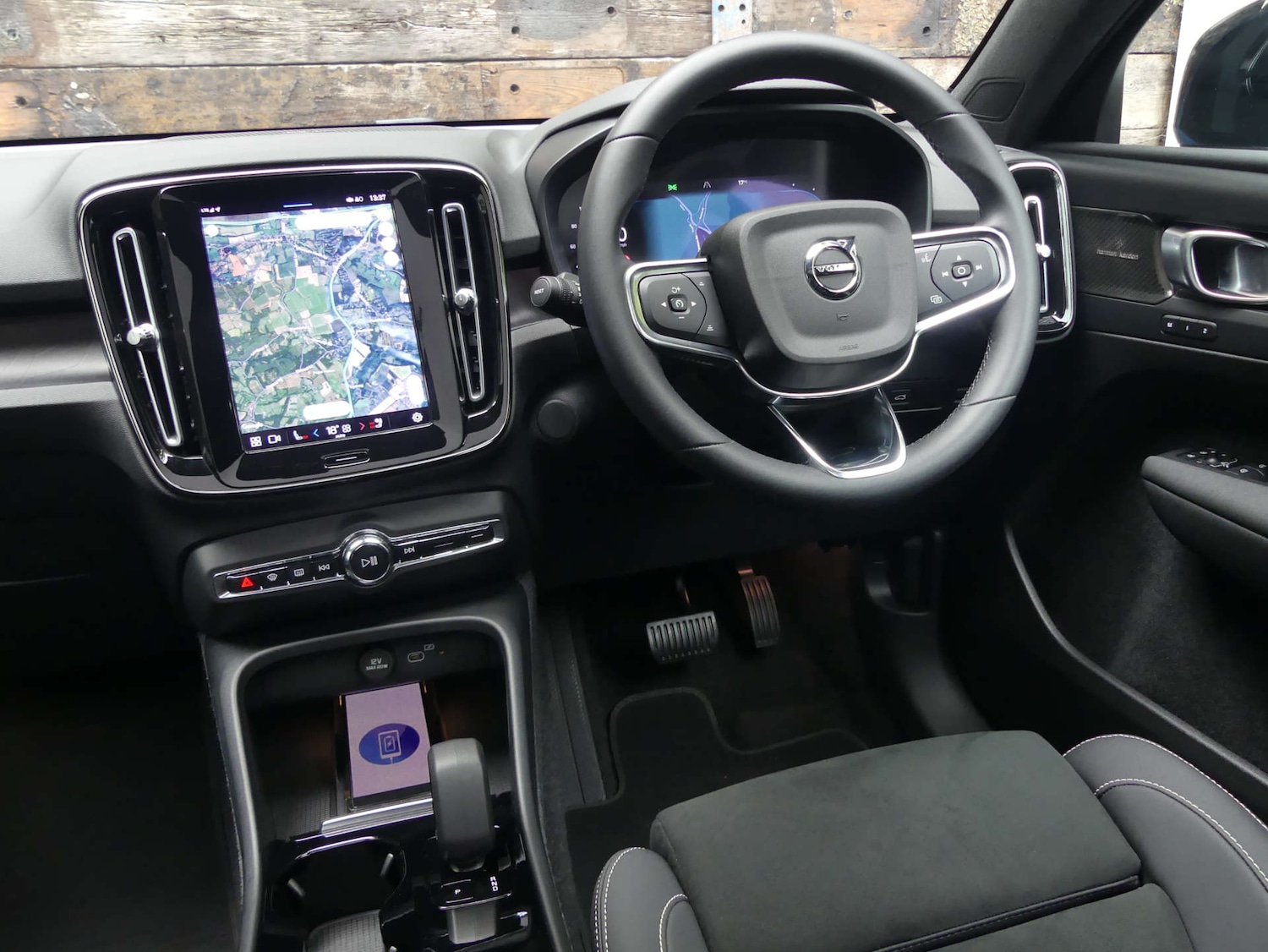 Used Volvo C40 2023 for sale - 76148239: Photo 34