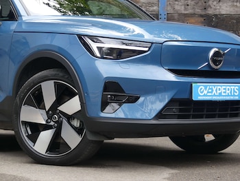 Used Volvo C40 2023 for sale - 76148239: Photo 4
