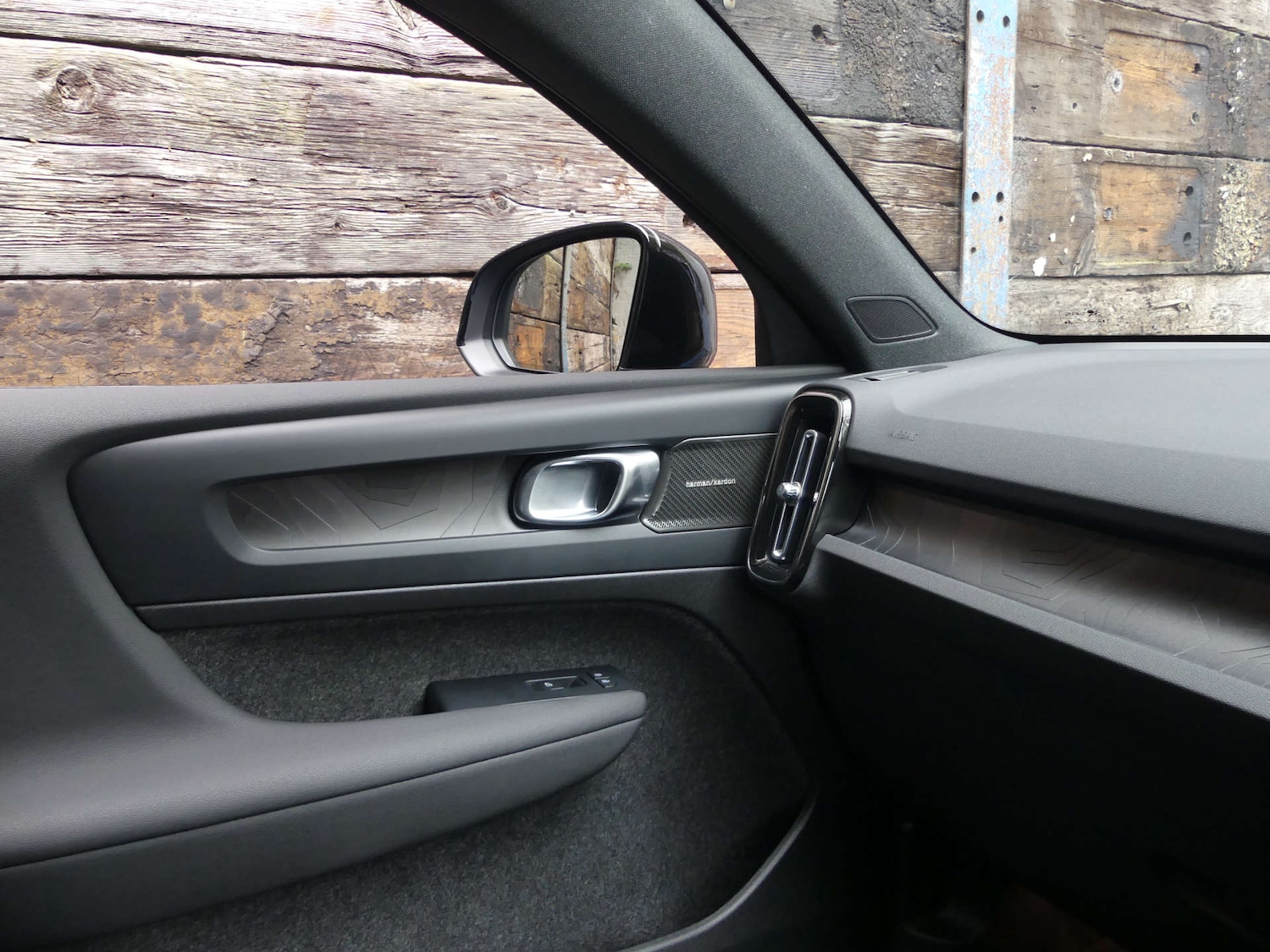 Used Volvo C40 2023 for sale - 76148239: Photo 9
