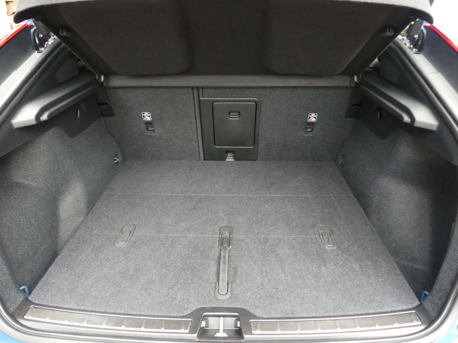 Used Volvo C40 2023 for sale - 76148239: Photo 91