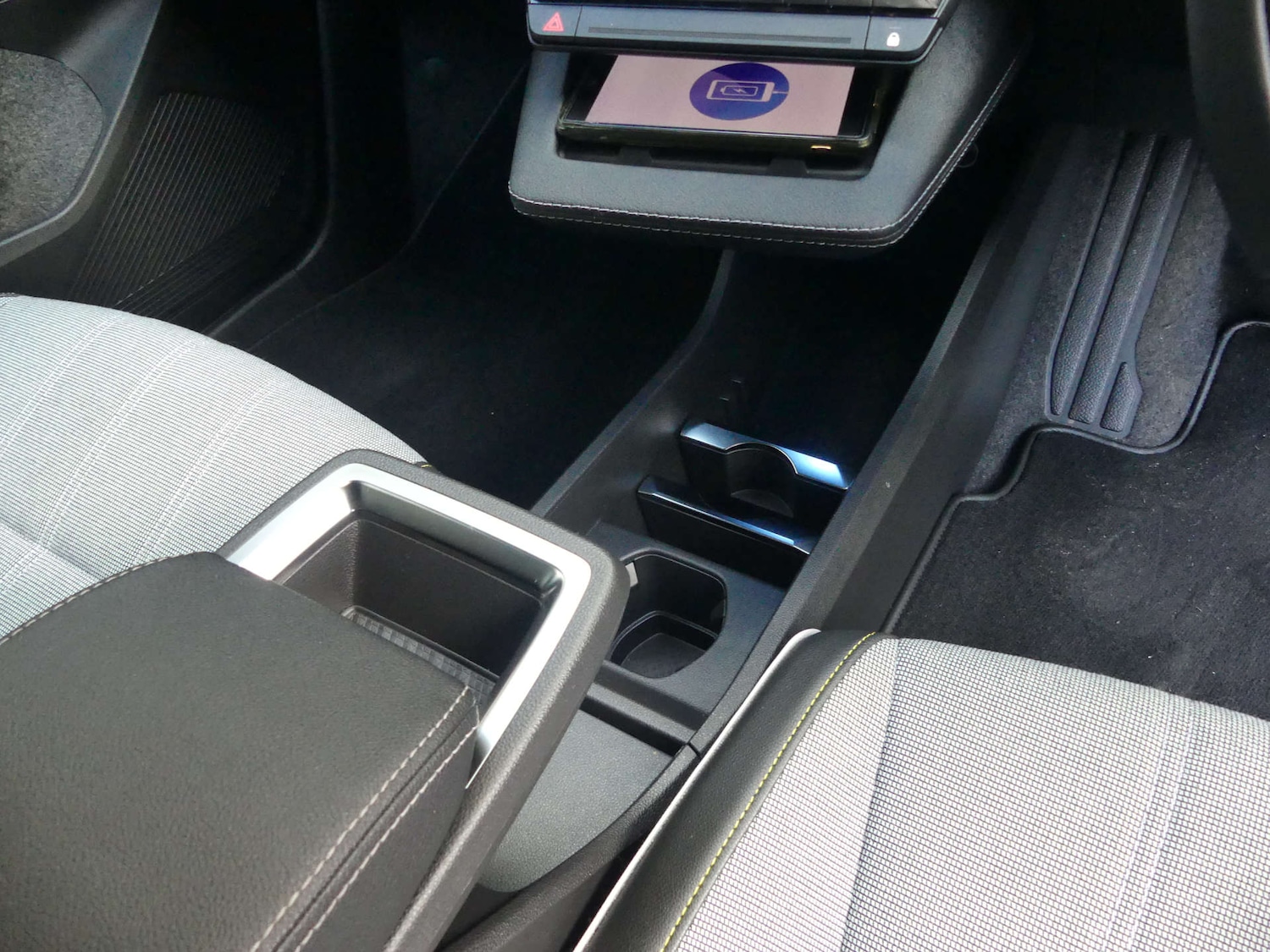 Used Renault Scenic 2025 for sale - 77469826: Photo 10