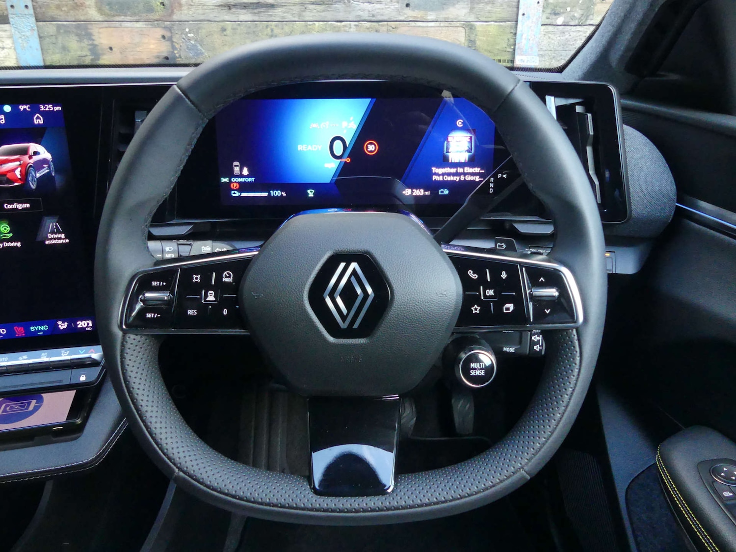 Used Renault Scenic 2025 for sale - 77469826: Photo 42