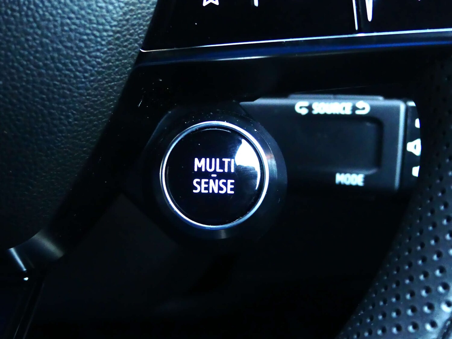 Used Renault Scenic 2025 for sale - 77469826: Photo 65