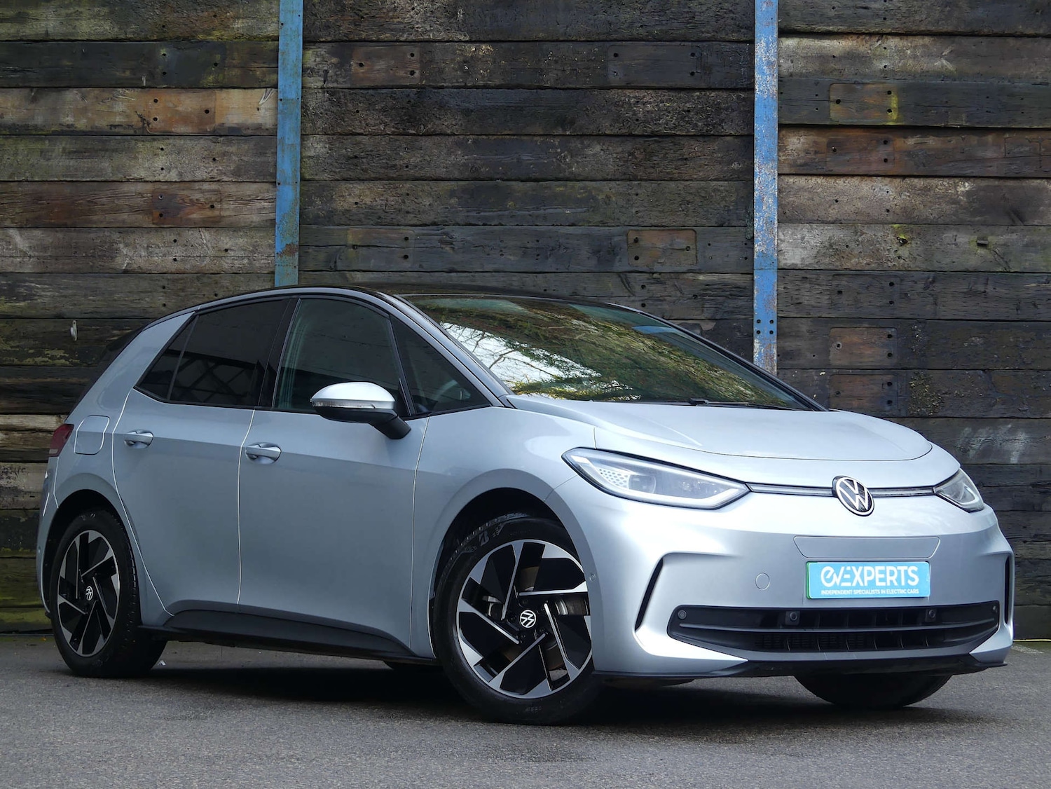 Used Volkswagen ID.3 2024 for sale - 76940215: Photo 1