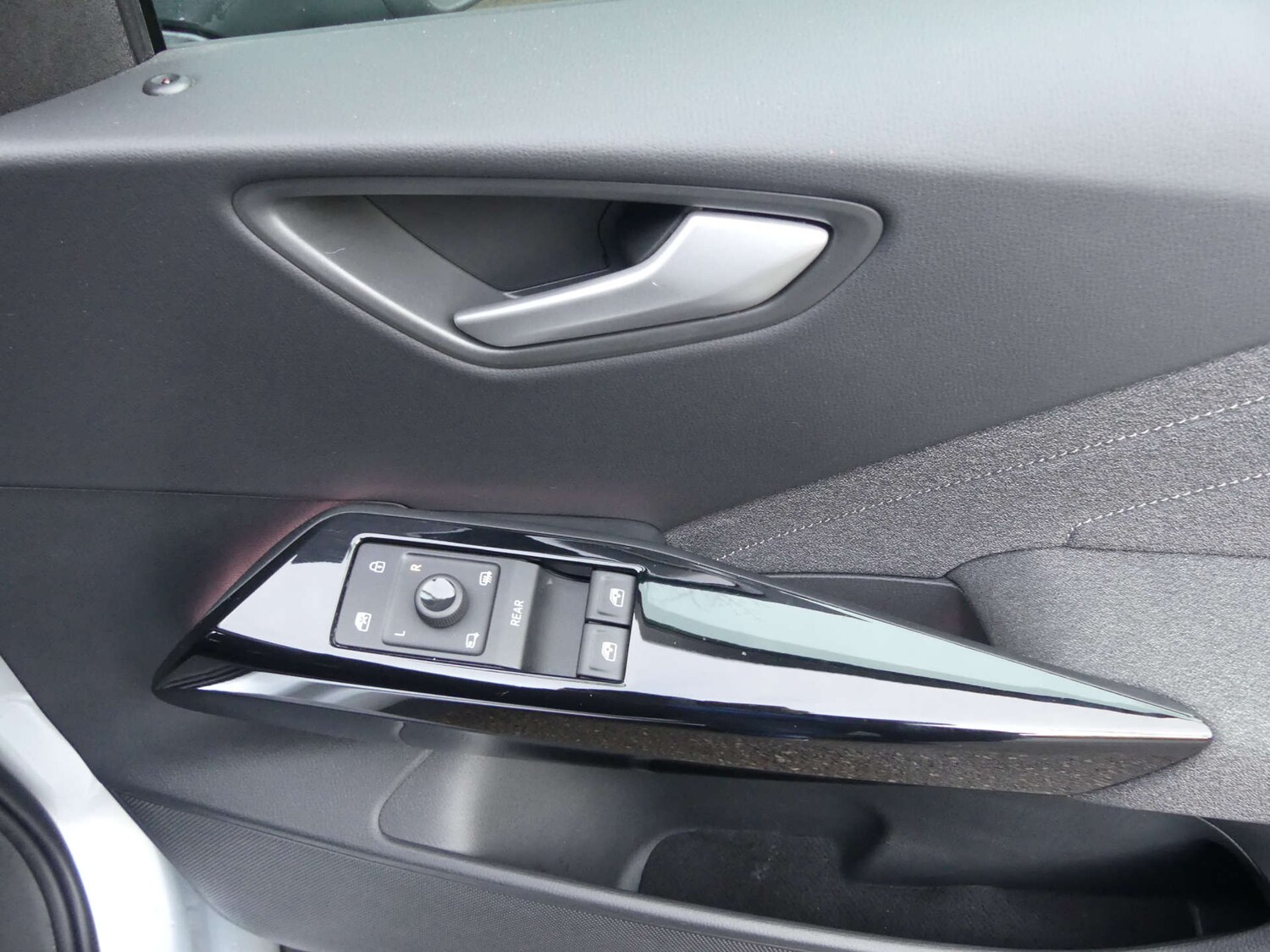 Used Volkswagen ID.3 2024 for sale - 76940215: Photo 78