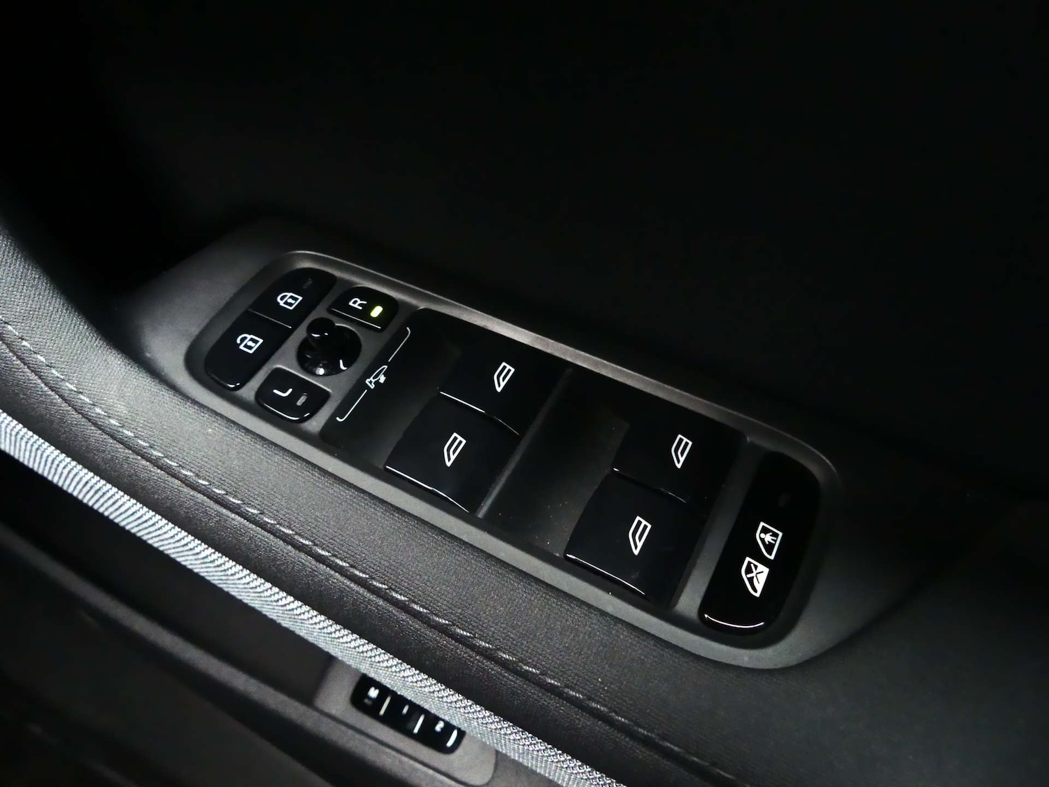 Used Polestar Polestar 2 2021 for sale - 76591221: Photo 81