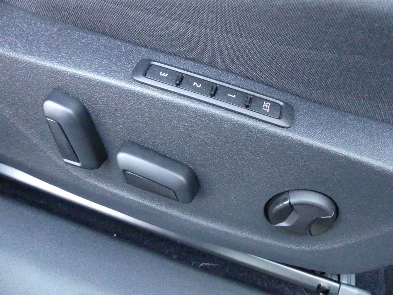 Used Skoda Enyaq 2022 for sale - 77087330: Photo 94