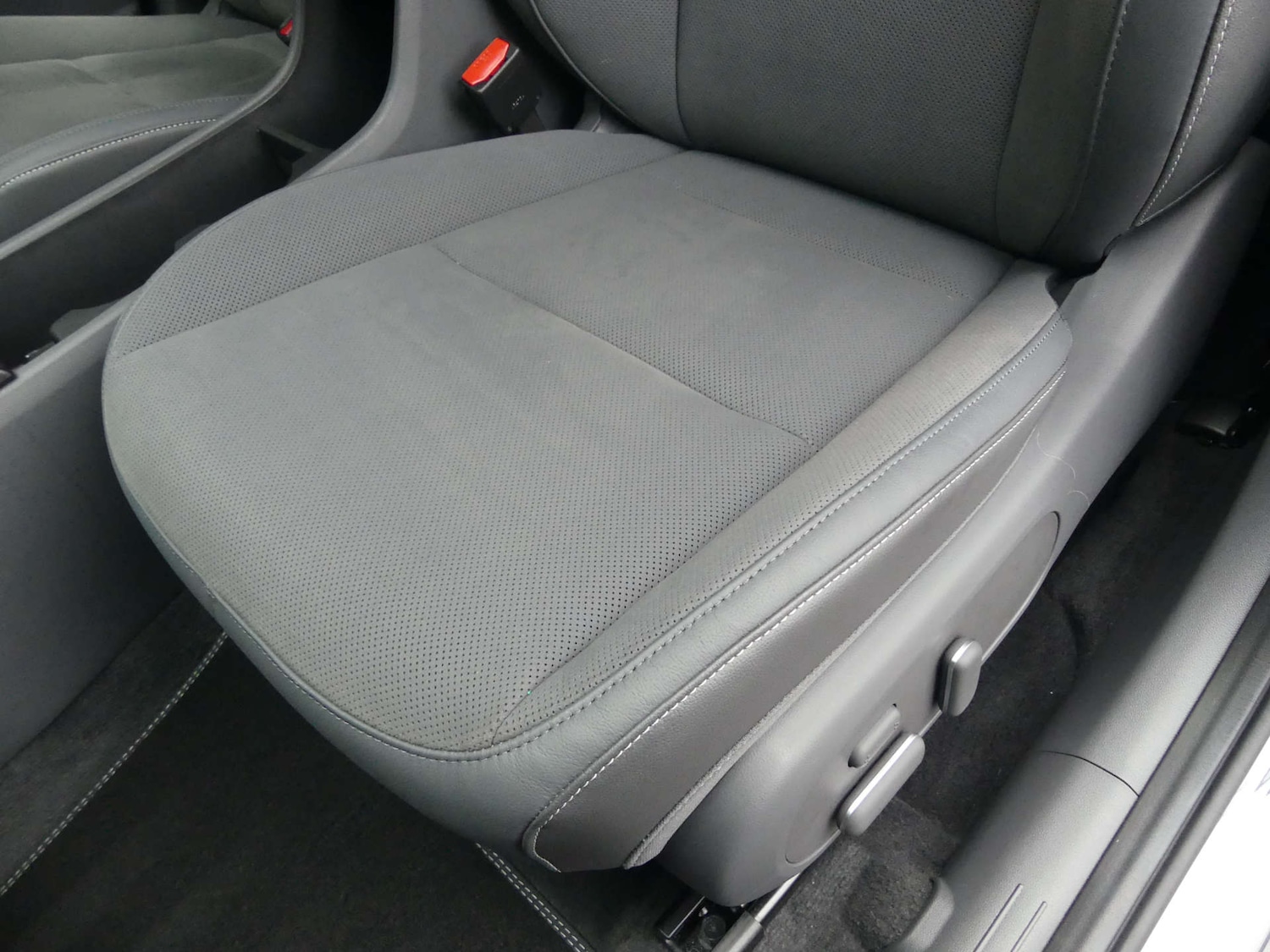 Used Hyundai KONA 2024 for sale - 76921265: Photo 39