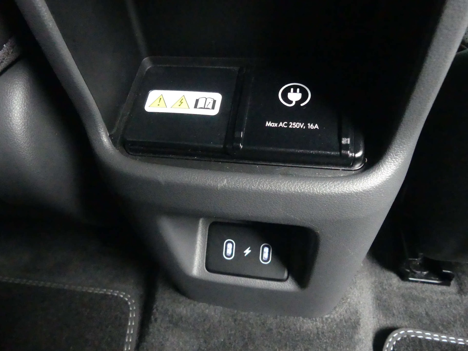 Used Hyundai KONA 2024 for sale - 76921265: Photo 76