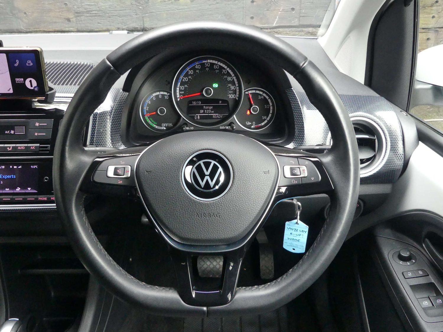 Used Volkswagen up! 2022 for sale - 77349814: Photo 39