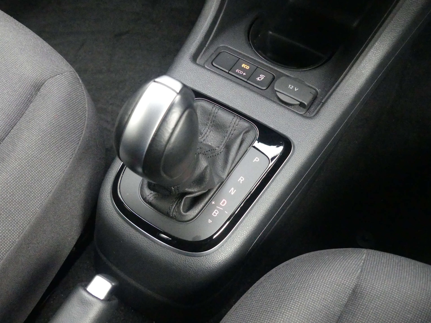 Used Volkswagen up! 2022 for sale - 77349814: Photo 60