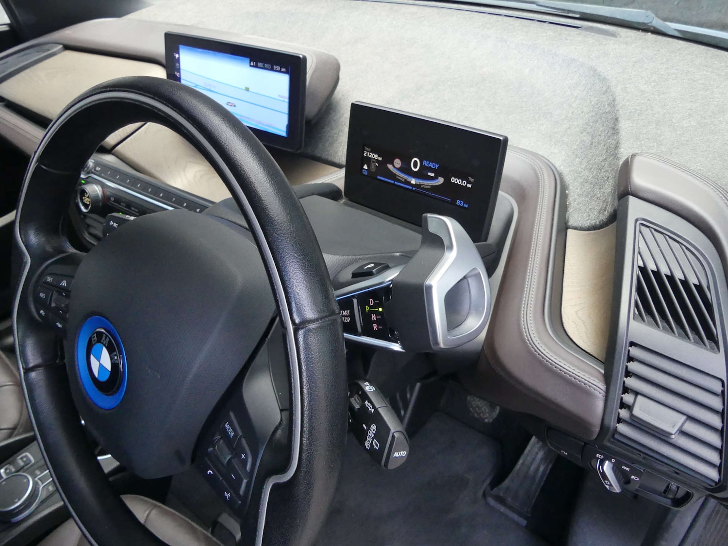 Used BMW i3 2020 for sale - 76767902: Photo 17