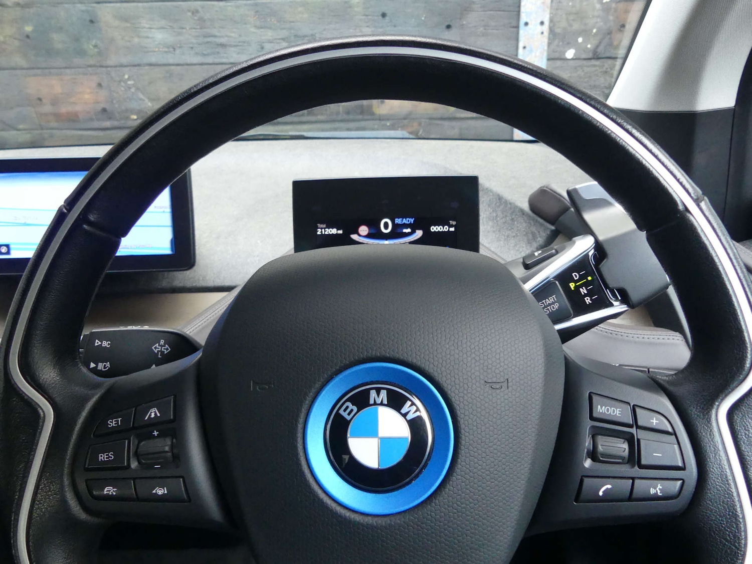 Used BMW i3 2020 for sale - 76767902: Photo 56