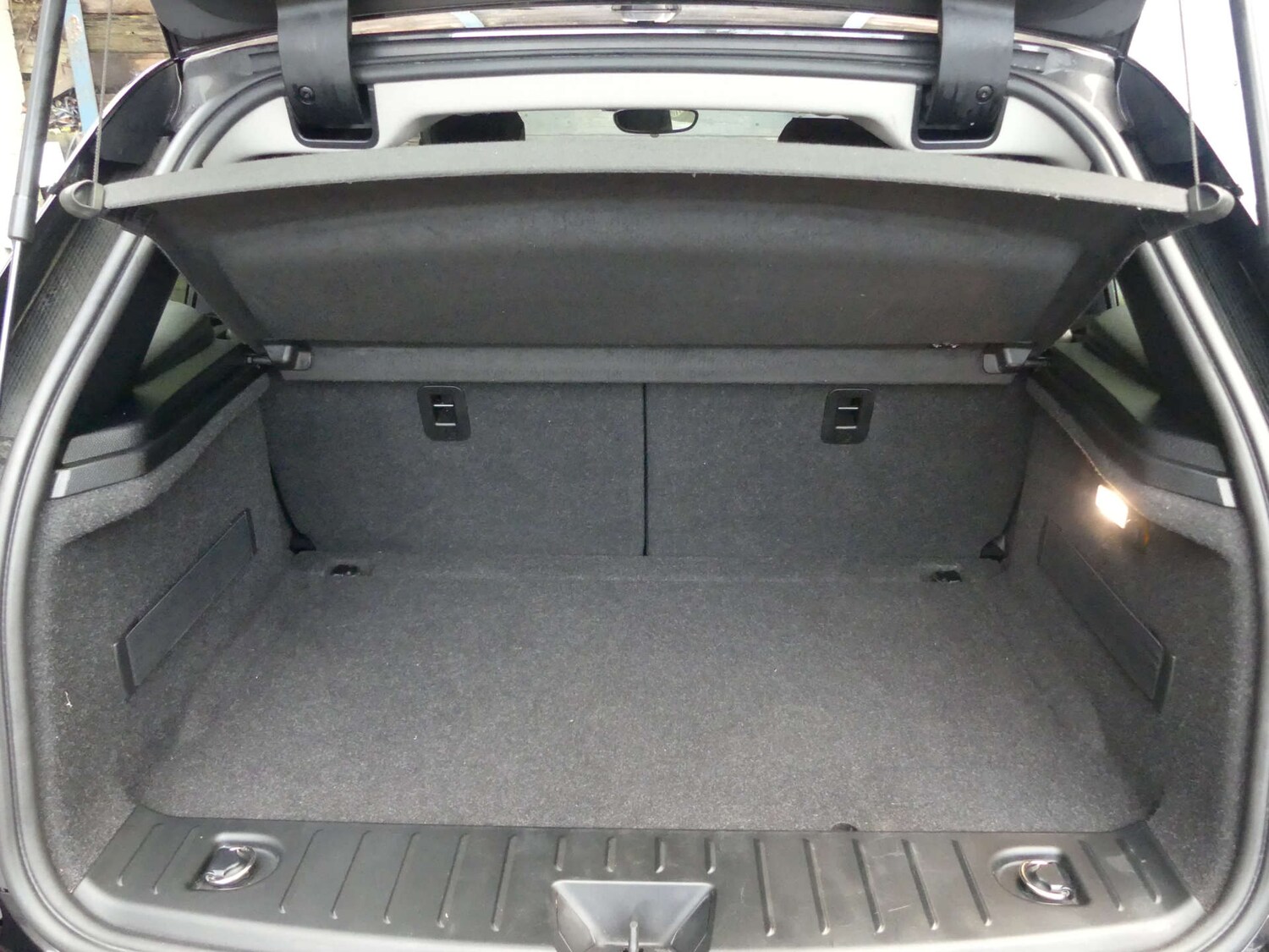 Used BMW i3 2020 for sale - 76767902: Photo 75