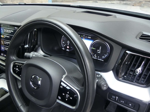 Used Volvo XC60 2018 for sale - 76277397: Photo 14
