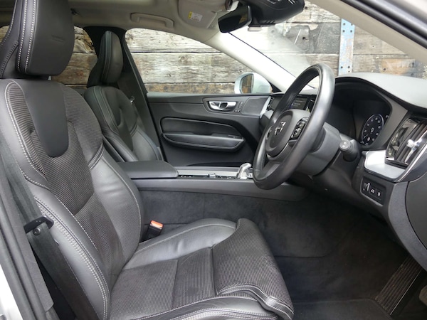 Used Volvo XC60 2018 for sale - 76277397: Photo 17
