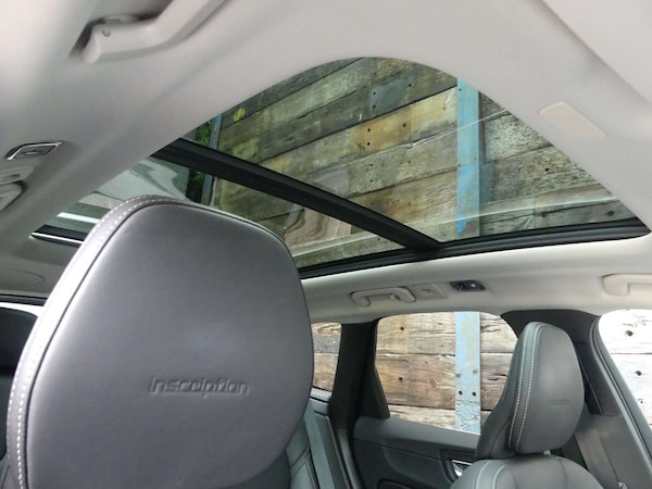 Used Volvo XC60 2018 for sale - 76277397: Photo 20
