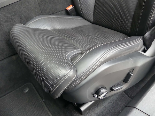 Used Volvo XC60 2018 for sale - 76277397: Photo 37