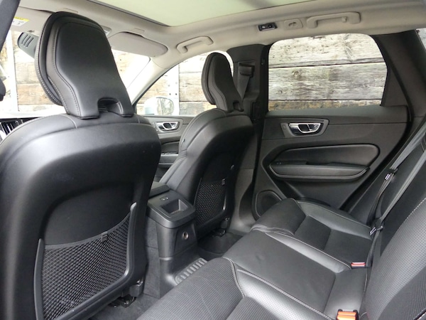 Used Volvo XC60 2018 for sale - 76277397: Photo 40