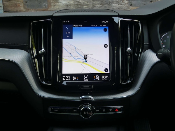 Used Volvo XC60 2018 for sale - 76277397: Photo 43