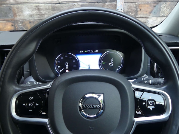 Used Volvo XC60 2018 for sale - 76277397: Photo 65