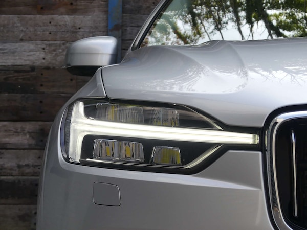 Used Volvo XC60 2018 for sale - 76277397: Photo 98