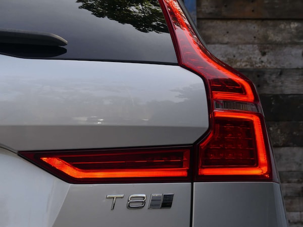 Used Volvo XC60 2018 for sale - 76277397: Photo 99