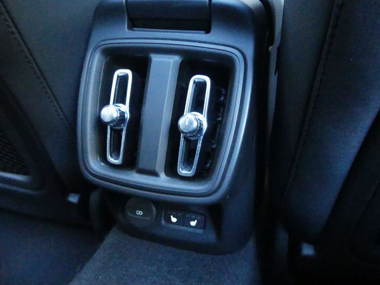 Used Polestar Polestar 2 2023 for sale - 76277409: Photo 69