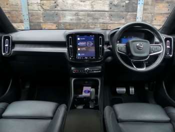 Used Volvo XC40 2021 for sale - 75157153: Photo
